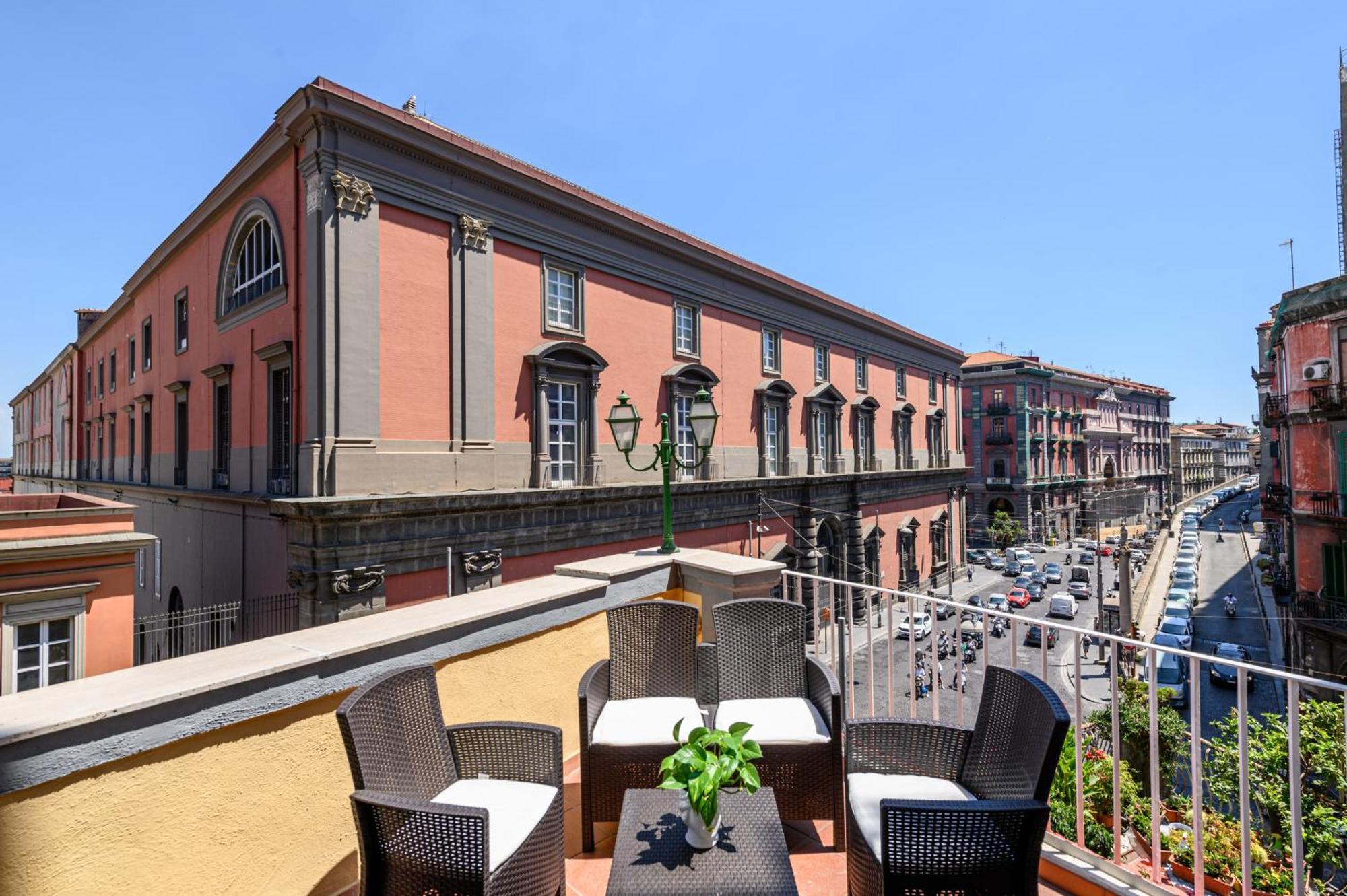 Hotel Into Mann Napoli Esterno foto